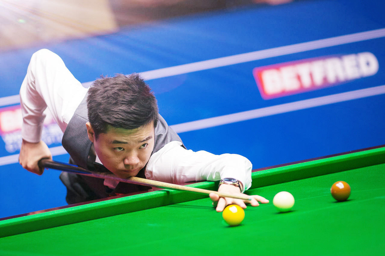 还因为年轻 还因为年轻