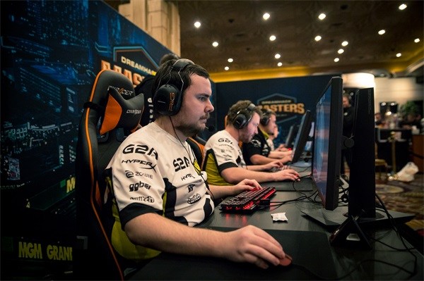 重大挫折 重大挫折